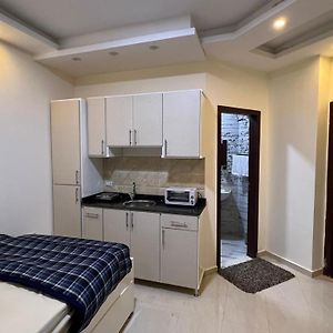 Studio Apartment Sea View